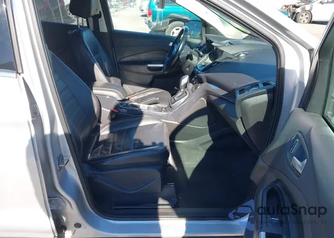 2014 Ford Escape Titanium z USA, uszkodzony, nr VIN 1FMCU0JX6EUA27437